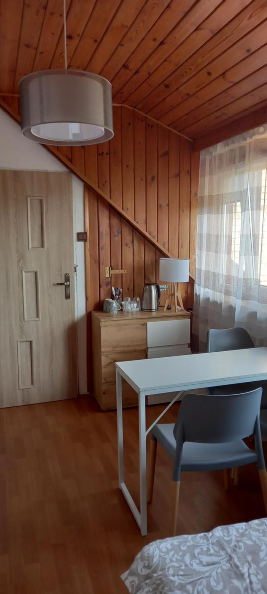 Domek Pod Sosnami Pokoje 2-3 Osobowe Apartment เมียลโน ภายนอก รูปภาพ