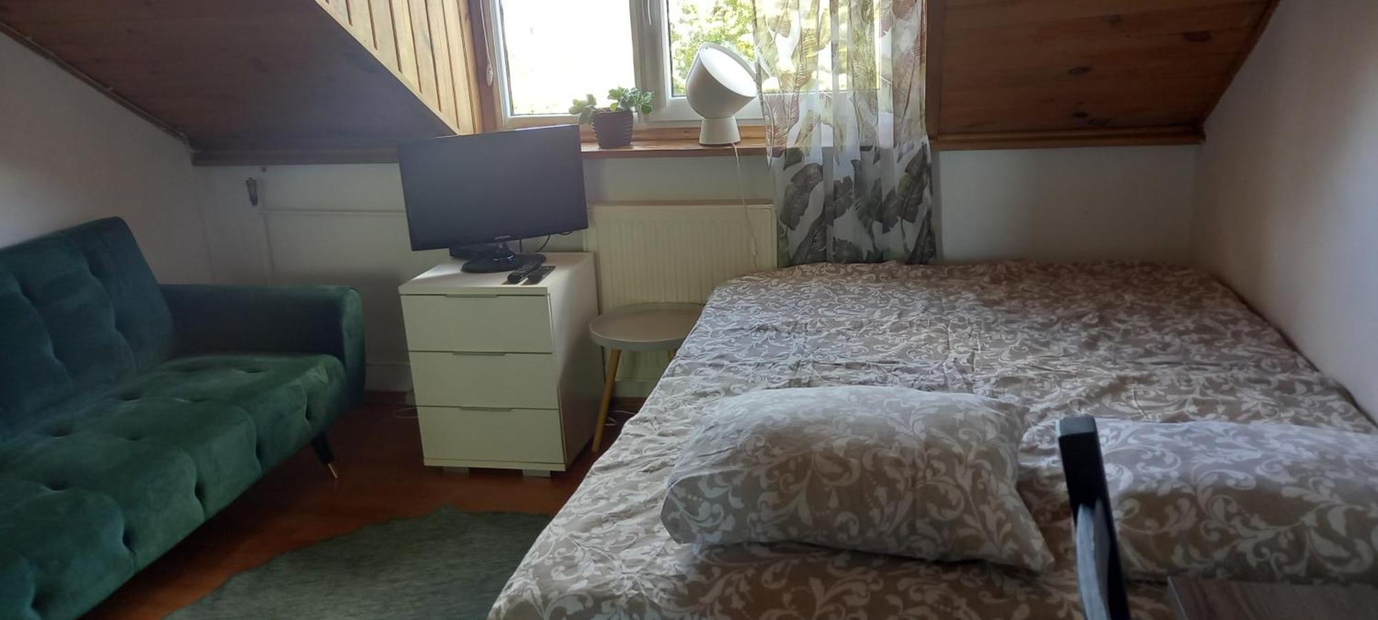Domek Pod Sosnami Pokoje 2-3 Osobowe Apartment เมียลโน ภายนอก รูปภาพ